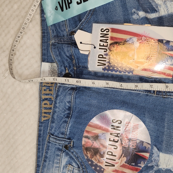 VIP JEANS DESTRUCTED COLLCTION WOMENS SIZE 20  NEW WITH TAGS - Picture 9 of 11